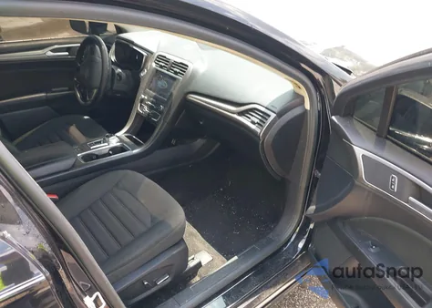 2019 Ford Fusion Hybrid Se z USA, uszkodzony, nr VIN 3FA6P0LU4KR168706